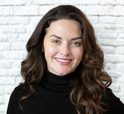 Headshot of Alicia Corven