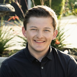 Headshot of Zane Williams