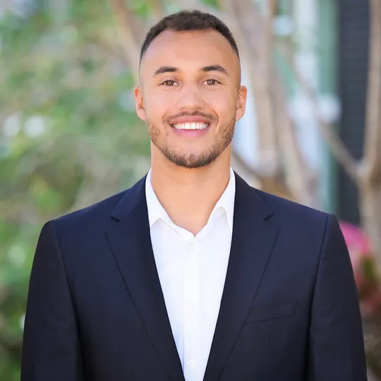 Jerome Kiesewetter, Agent in  - Compass