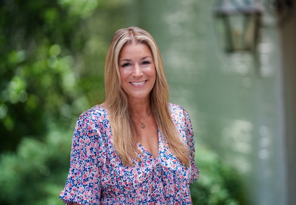 Headshot of Michelle Chapple