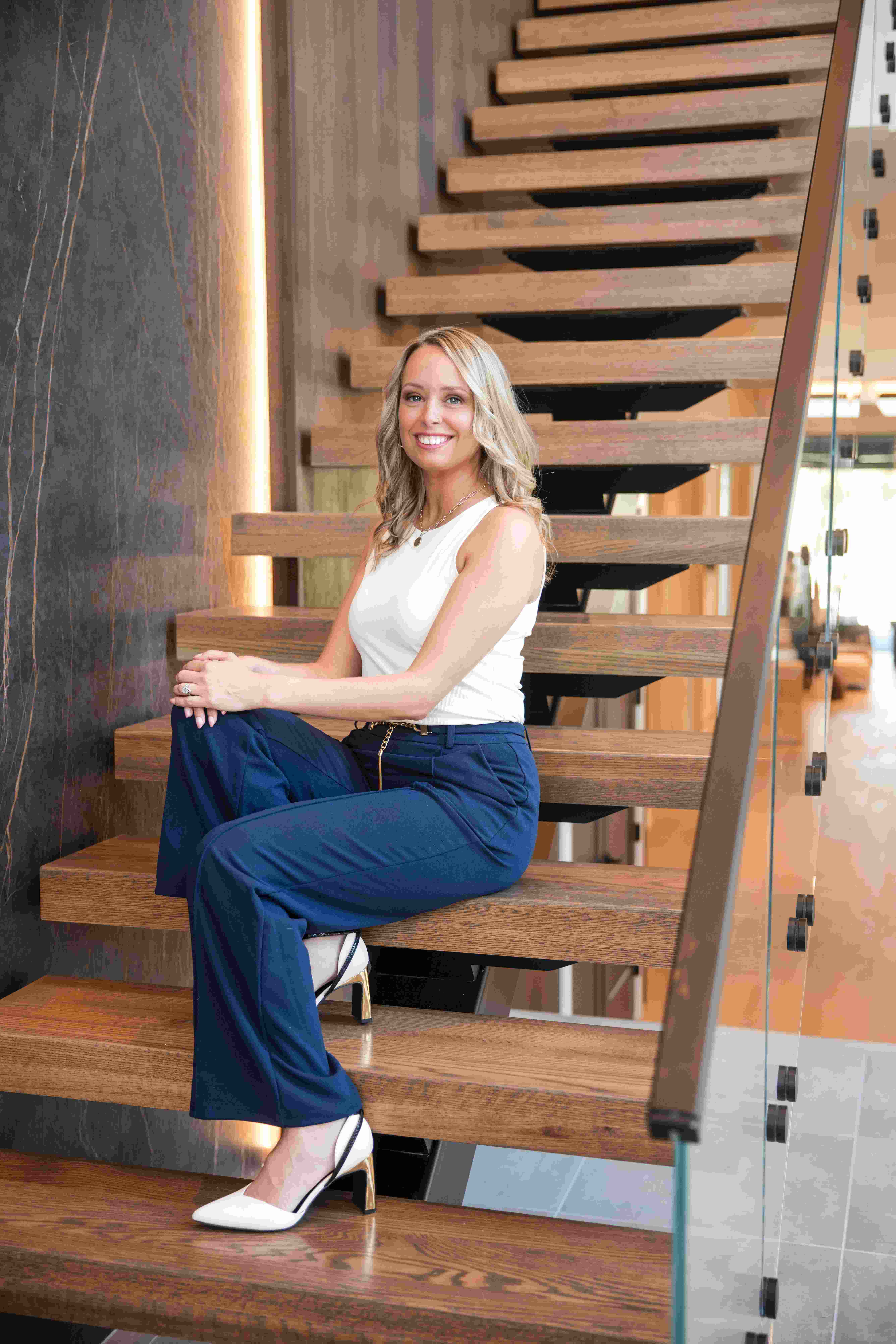 Headshot of Suzy Morris