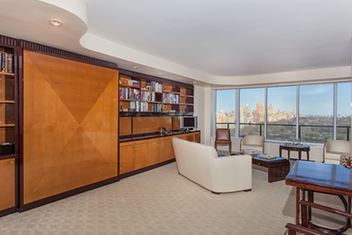 Photo of 210 Central Park South, Unit 21C