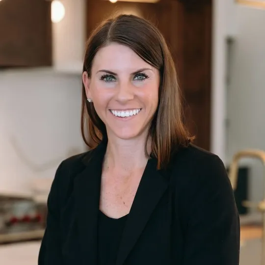 Nellie Kosola, Agent in  - Compass