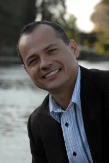 Jimmy Bastos, Agent in  - Compass