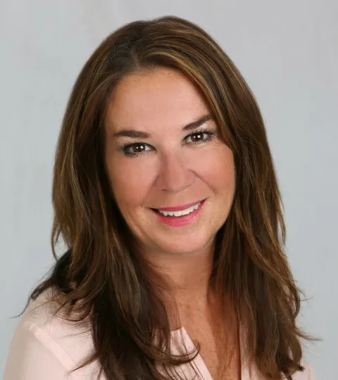 Anna Fattore, Agent in  - Compass