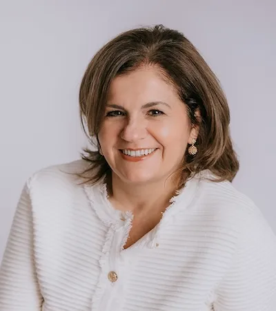 Karen McLaine, Agent in  - Compass