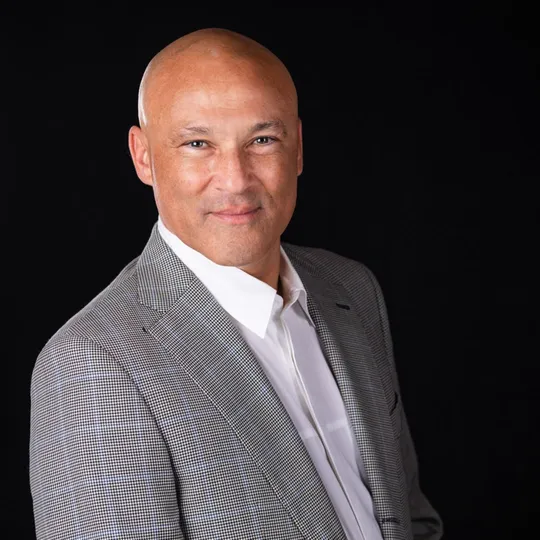 Daniel Carson, Agent in  - Compass