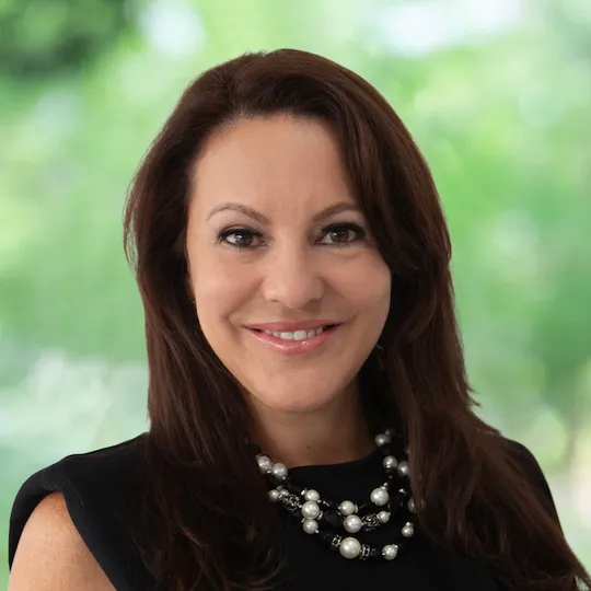 Capri Darda, Agent in  - Compass