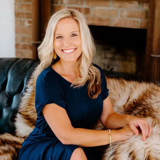 Angela Reese, Agent in  - Compass