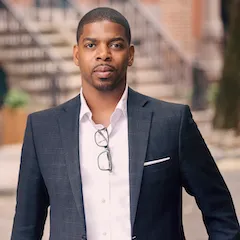 Sean Sasso, Agent in  - Compass