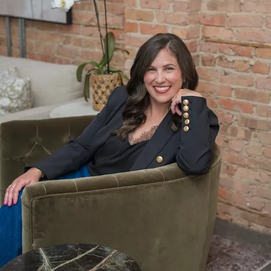 Katie Shorr, Agent in  - Compass