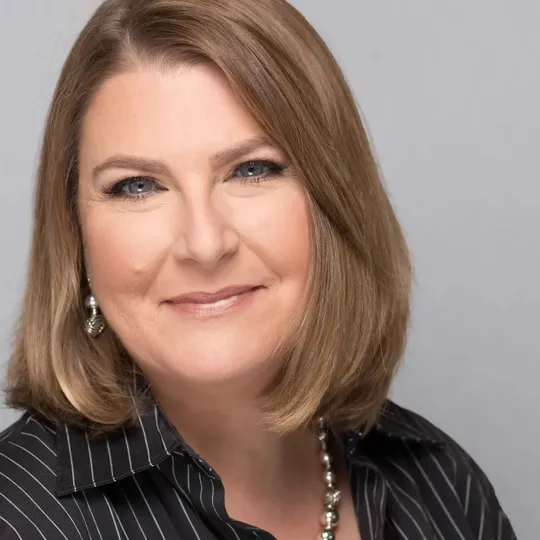 Michelle Stuart, Agent in  - Compass