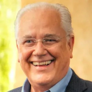 Peter Suess, Agent in  - Compass