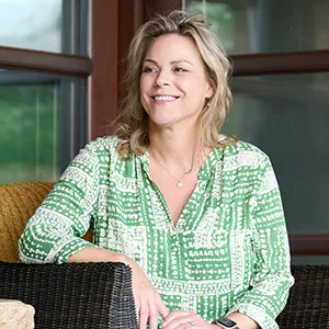 Romy Jacobson, Agent in  - Compass