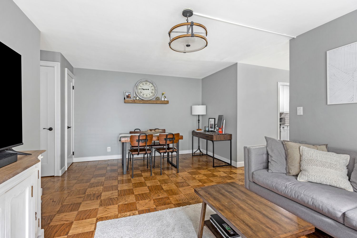 $3,875 | 363 E 76th St, Unit 2G | Upper East Side