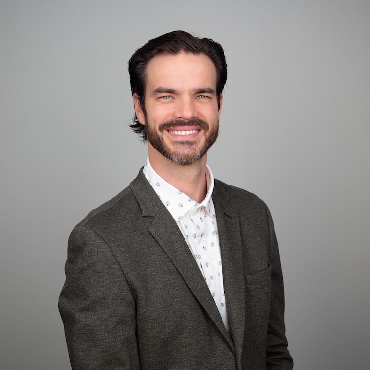 Headshot of Matt Harris