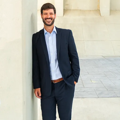 Bryan Gonser, Agent in  - Compass