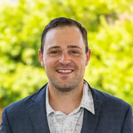 Alec Capitano, Agent in  - Compass