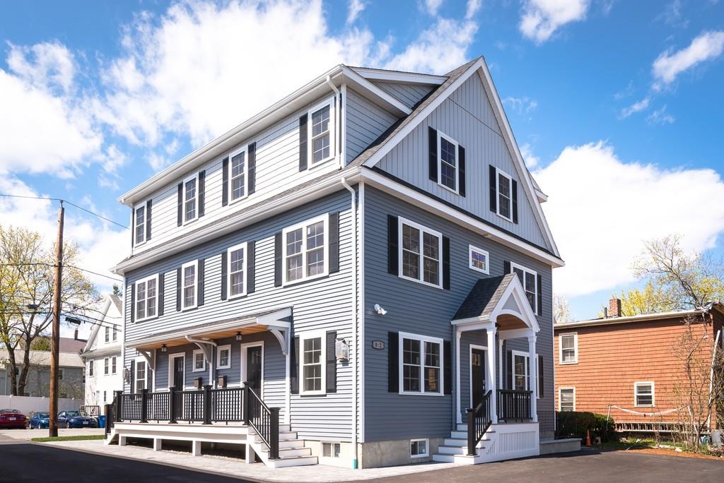 $1,925,000 | 8 Day St, Unit 2 | Waltham