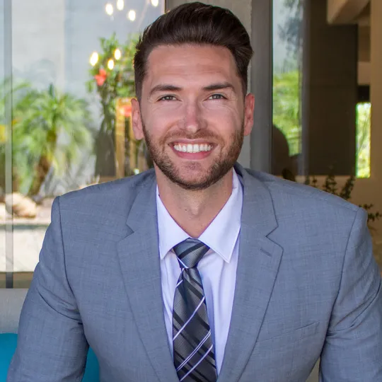 Adam Iqab, Agent in  - Compass