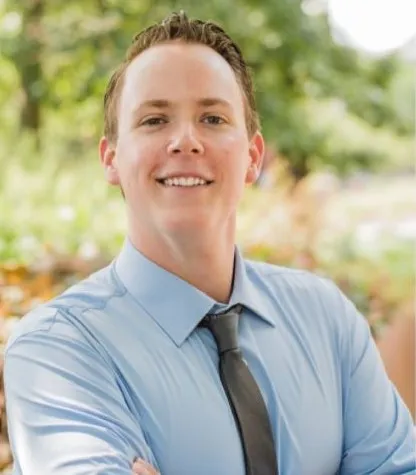 Michael Brown, Agent in  - Compass