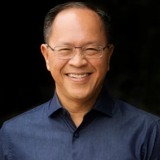 Peter Wardhana, Agent in  - Compass