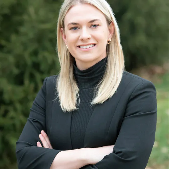 Danielle Straniero, Agent in  - Compass