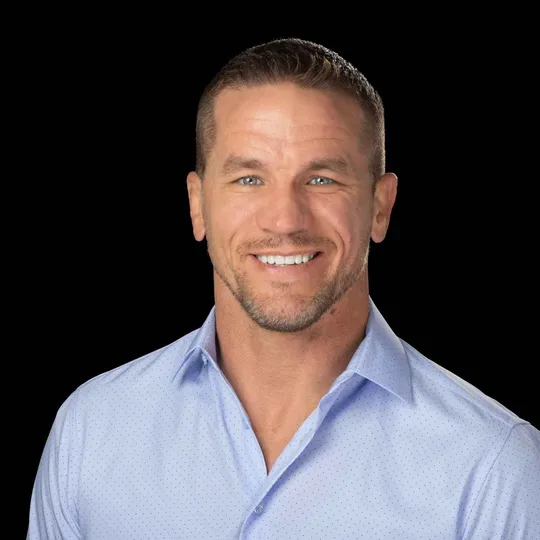 Tim O'Malley, Agent in  - Compass