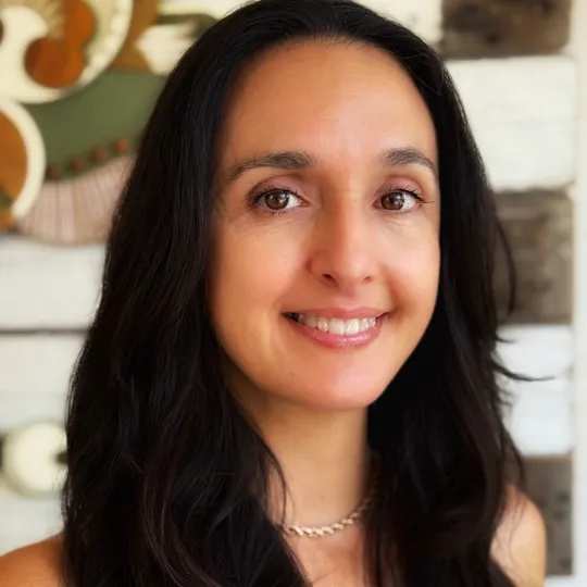 Elisa Wakefield, Agent in  - Compass