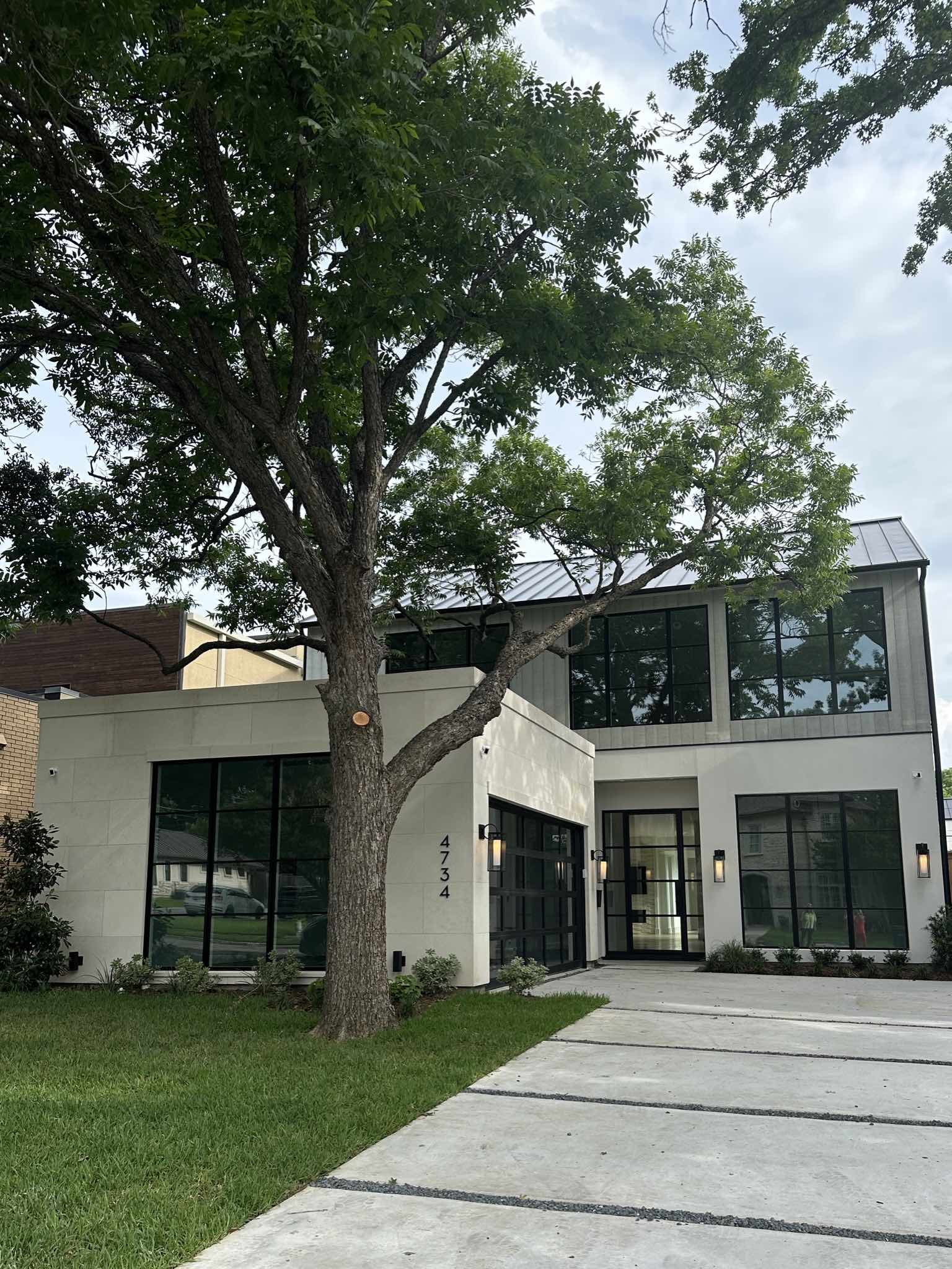 $2,100,000 |  4734 W. Stanford | Dallas