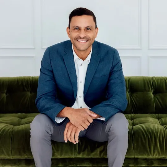 Kevin Ellis, Agent in  - Compass