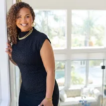 Laurin Burrell, Agent in  - Compass