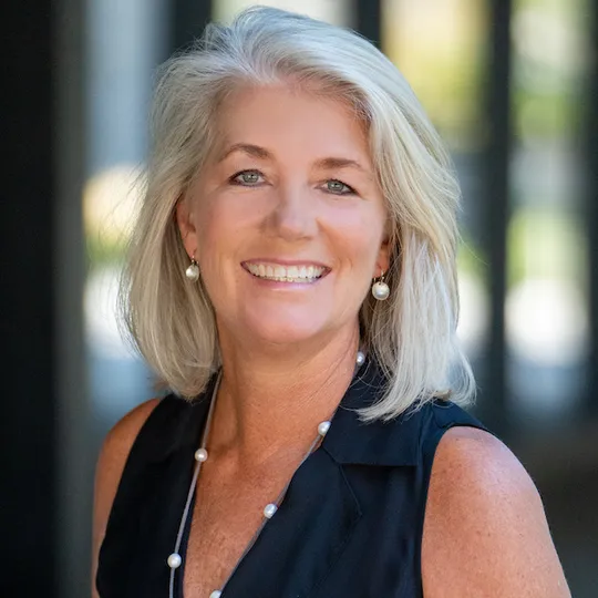 Kim Foster, Agent in  - Compass