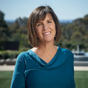 Sharon Rumic, Agent in  - Compass