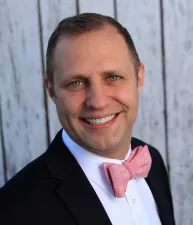 Jeff Blondin, Agent in  - Compass