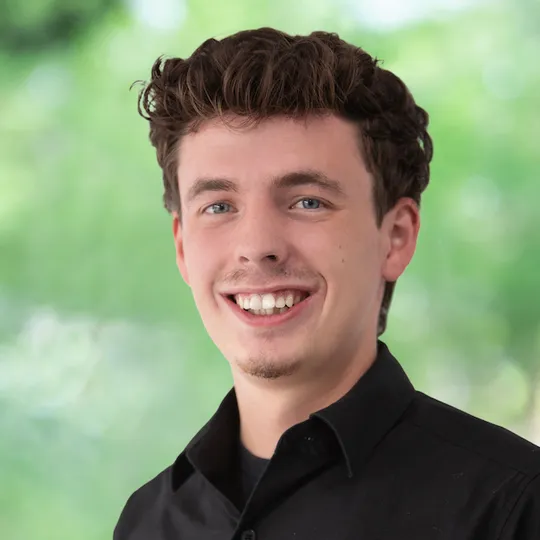 Jaydan Sasser, Agent in  - Compass