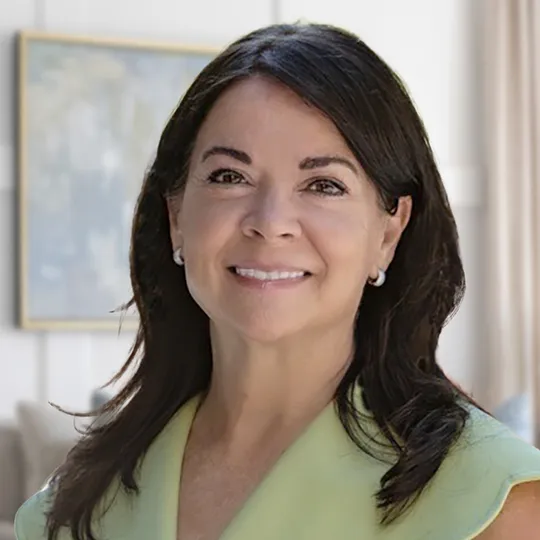 Carol Curran, Agent in  - Compass