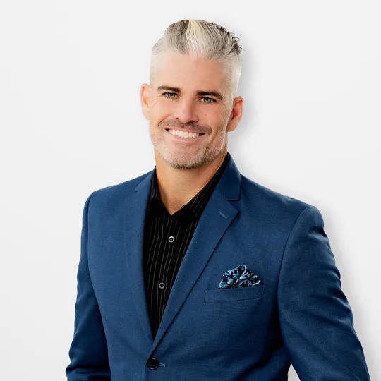 Rod Brewster, Agent in  - Compass