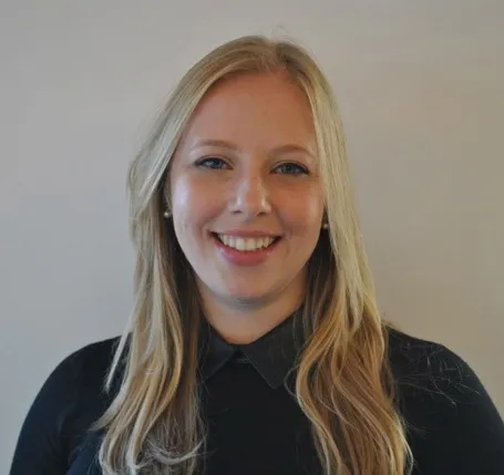 Abigail Mago, Agent in  - Compass