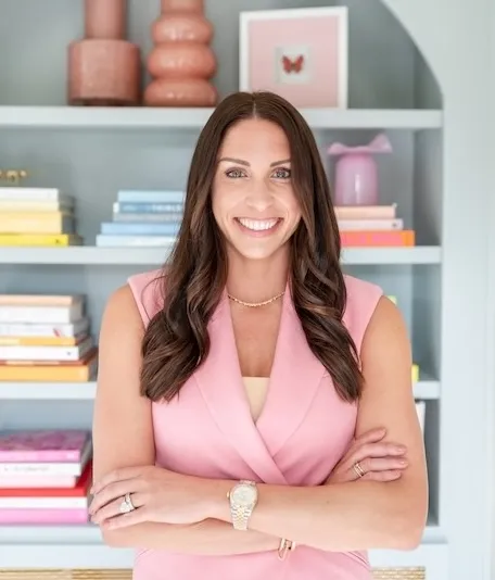 Lauren Levi Baker, Agent in  - Compass