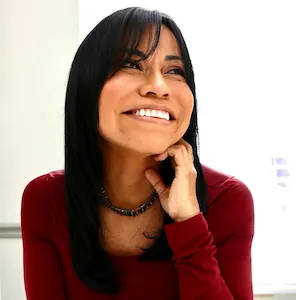 Steph Penaherrera, Agent in  - Compass