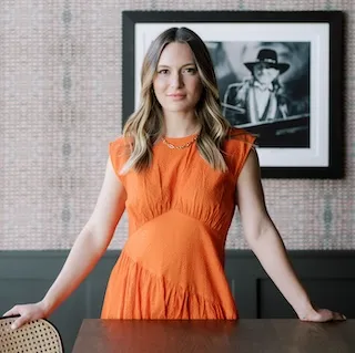 Kiersten Flint, Agent in  - Compass