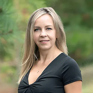 Ewelina Bigos, Agent in  - Compass