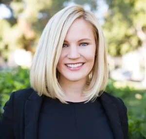 Maria Rowe, Agent in  - Compass