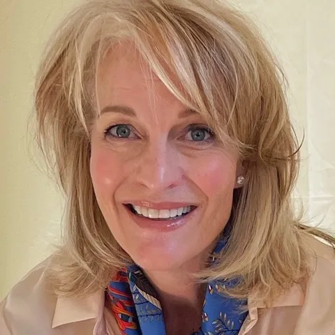 Therese Nugent, Agent in  - Compass