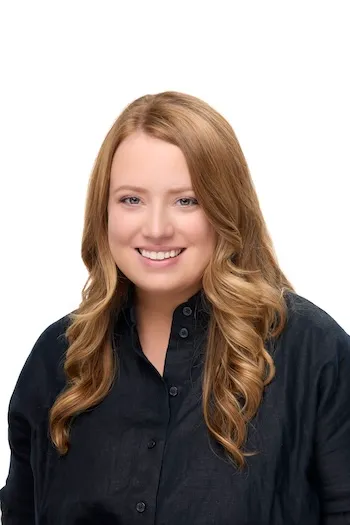 Amy Groves, Agent in  - Compass