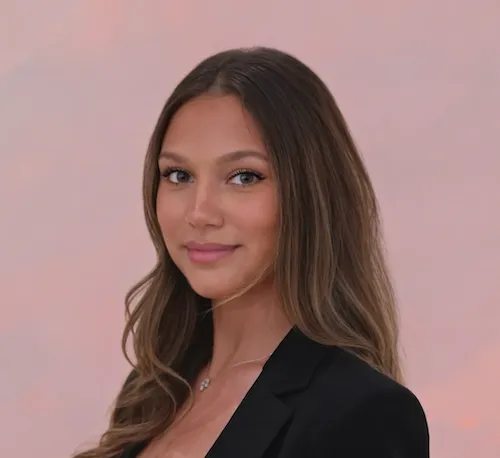 Kristiana Bowling, Agent in  - Compass