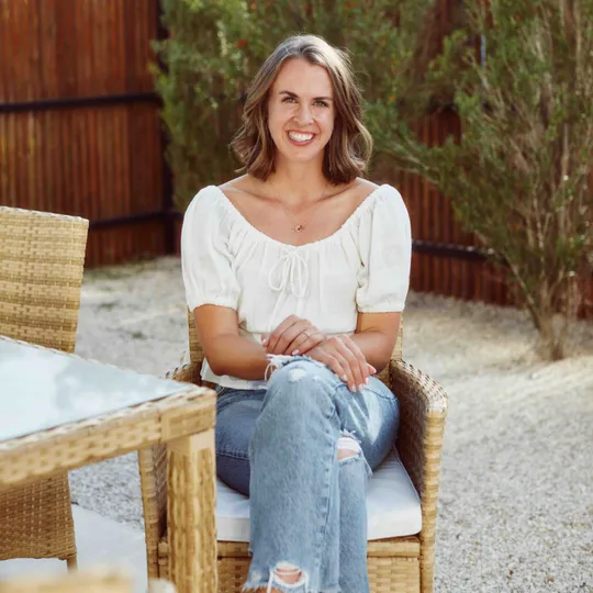 Grace Young, Agent in  - Compass