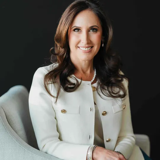 Mandi Garelick, Agent in  - Compass