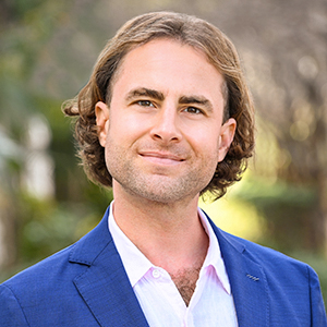 Headshot of Nils Jucaud